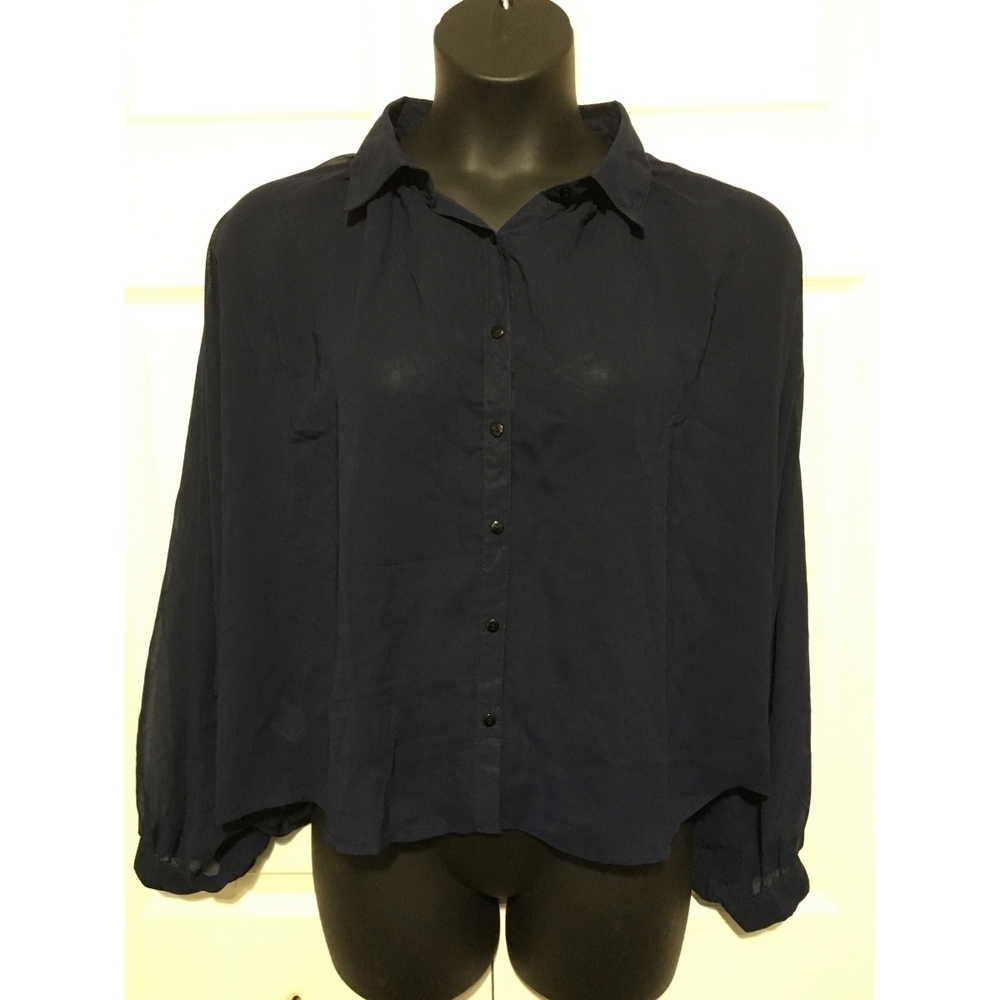 Z & I Cropped Button-Front Batwing Blouse Blue